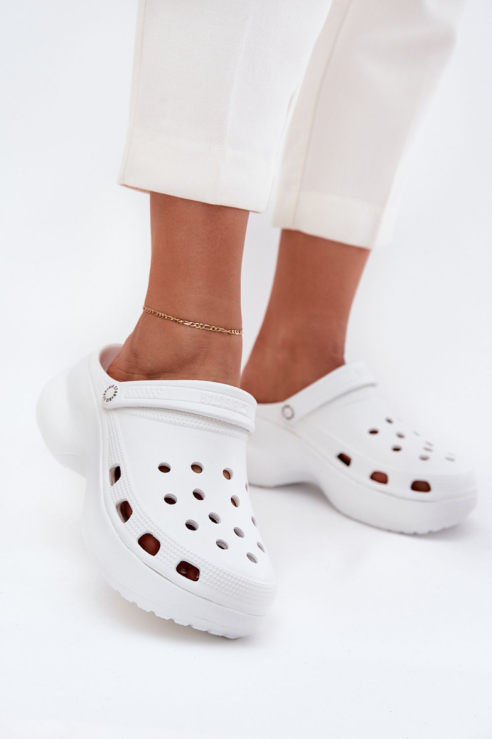Flip-flops model 215958 Step in style