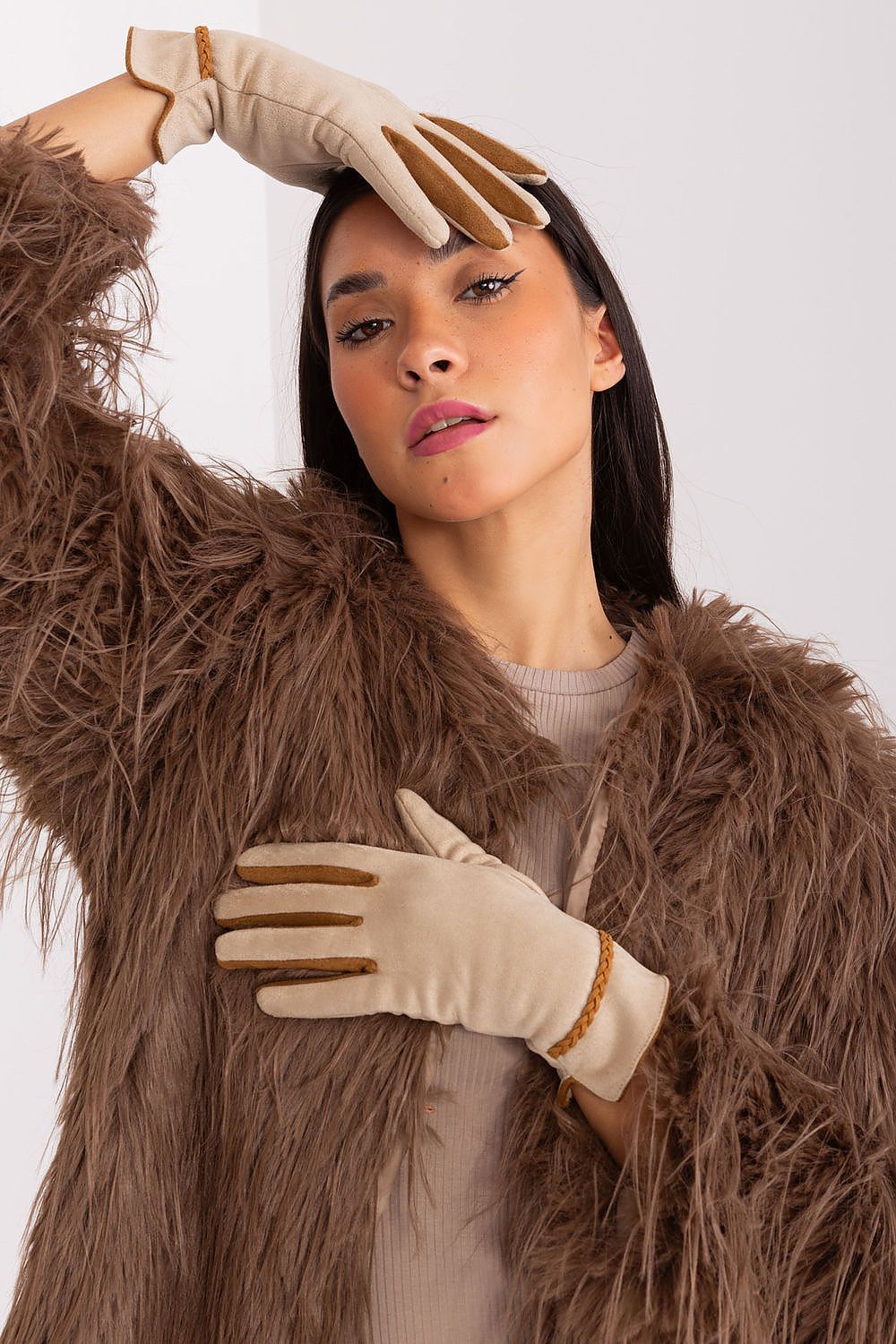  Gloves model 188835 AT 