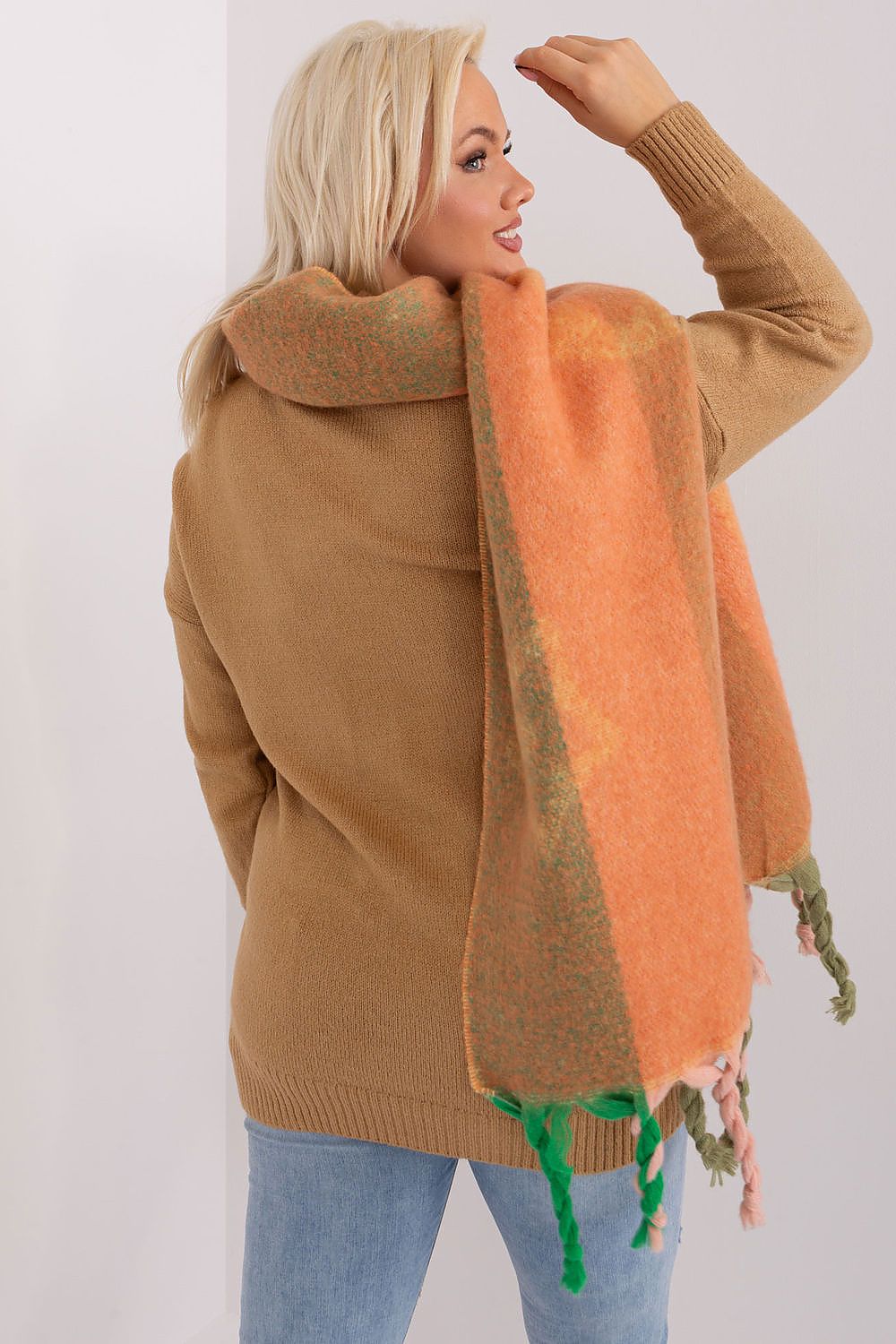  Shawl model 190546 AT 