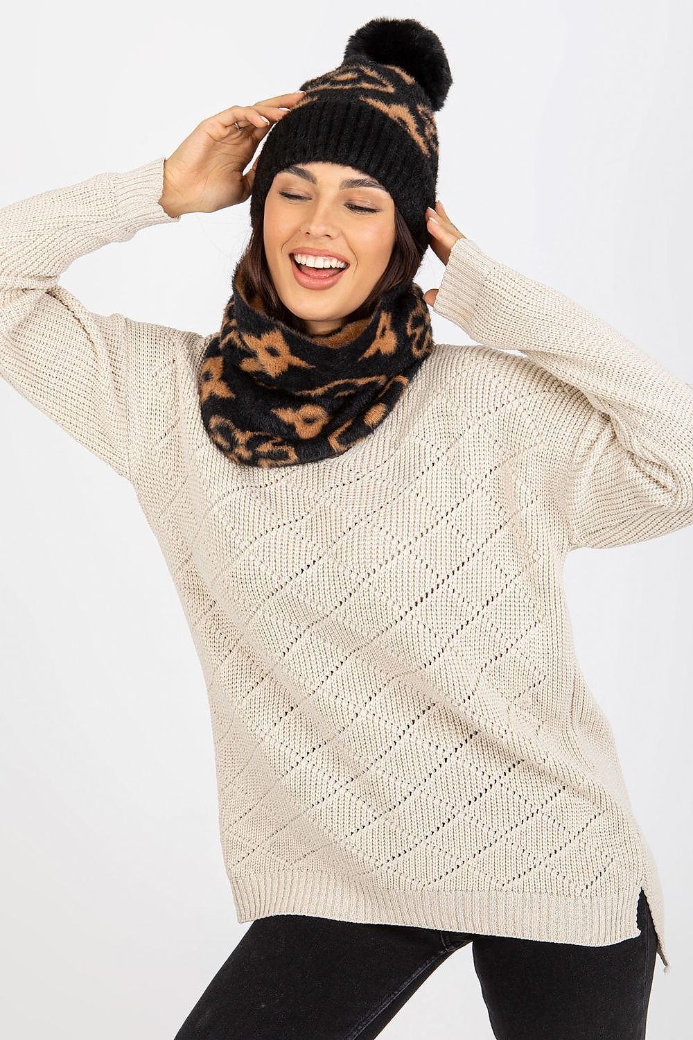  Cap model 185915 AT 